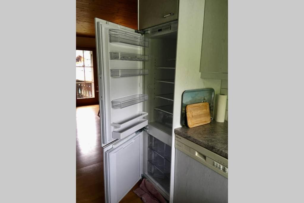 Ferienwohnung Uf Z'Enisch クロスタース エクステリア 写真